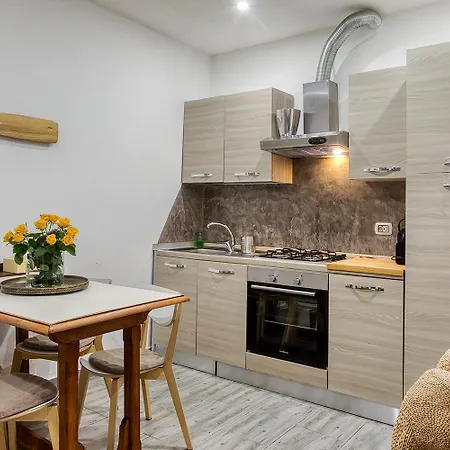 Lg - Boutique And - Apartment